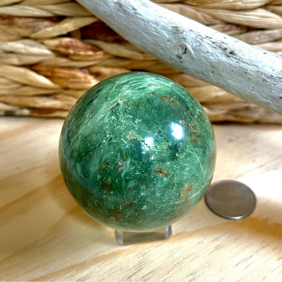 Olive opal sphere - Picture 3 of 6